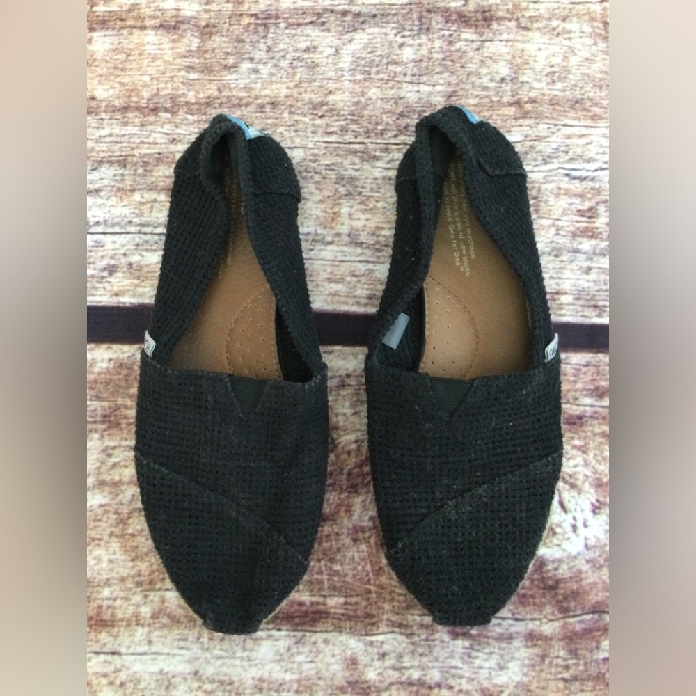BLACK TOMS SHOES WOMENS SIZE‎ 8.5